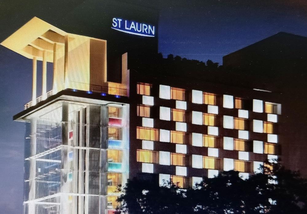 St Laurn Koregaon Park Pune Zewnętrze zdjęcie